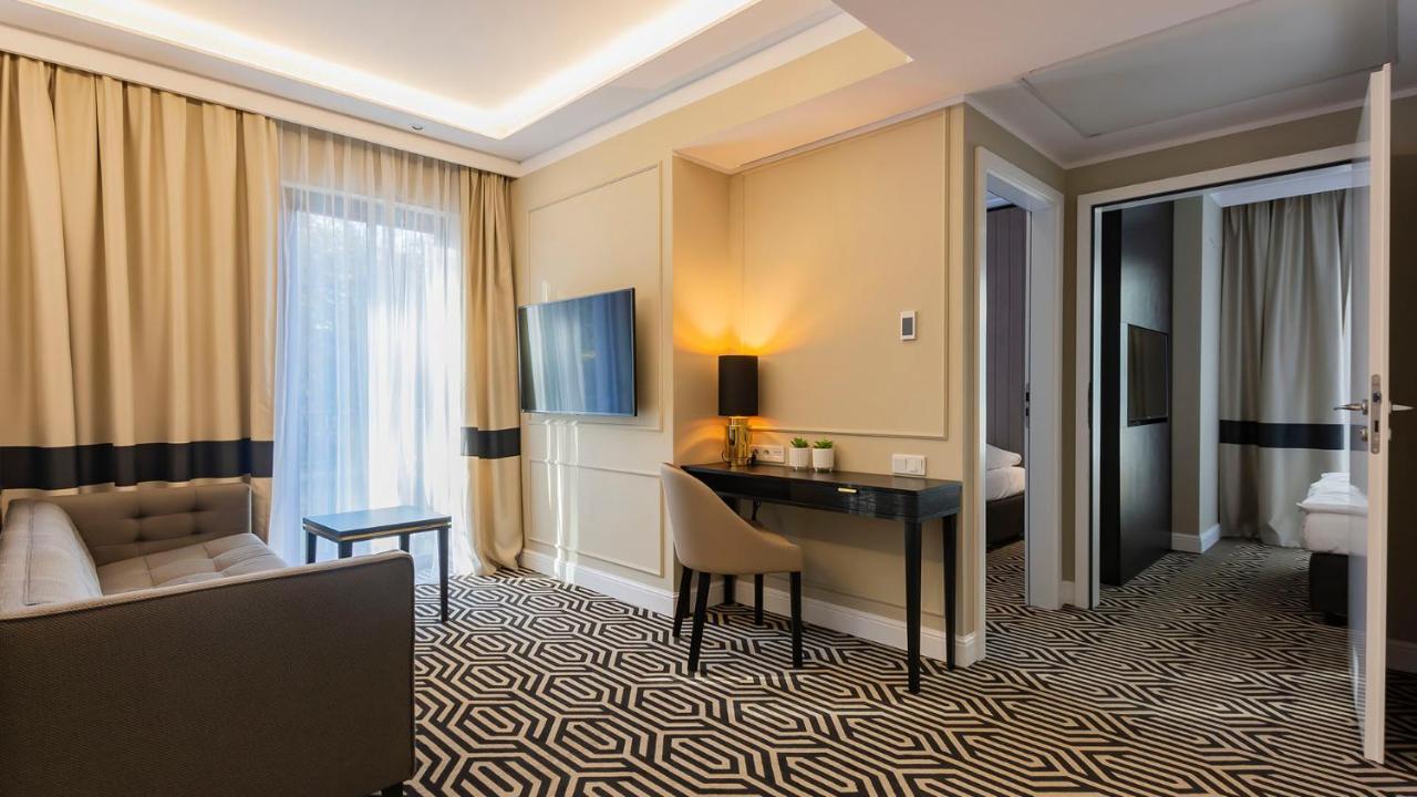 Vacationclub - Baltic Park Fort Apartament E.115 Swinoujscie Bagian luar foto