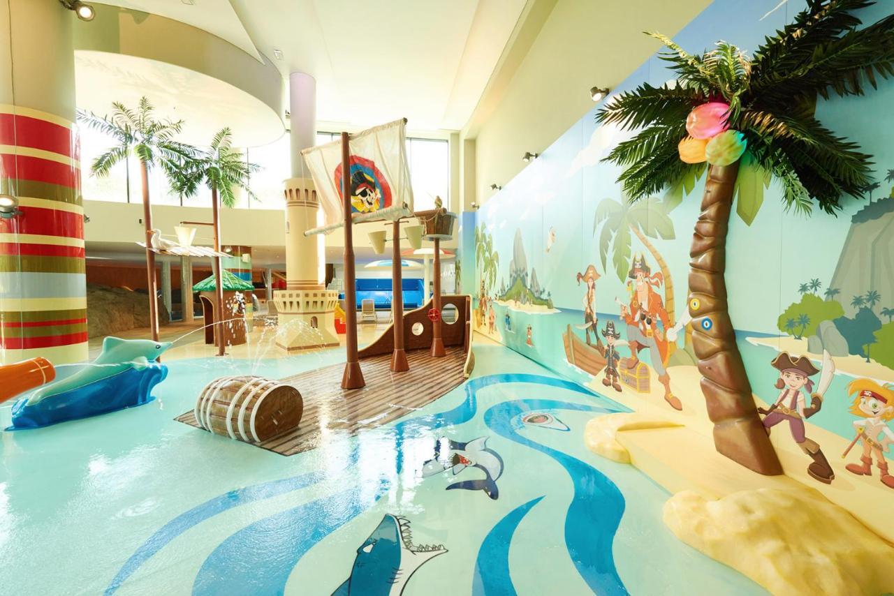 Vacationclub - Baltic Park Fort Apartament E.115 Swinoujscie Bagian luar foto